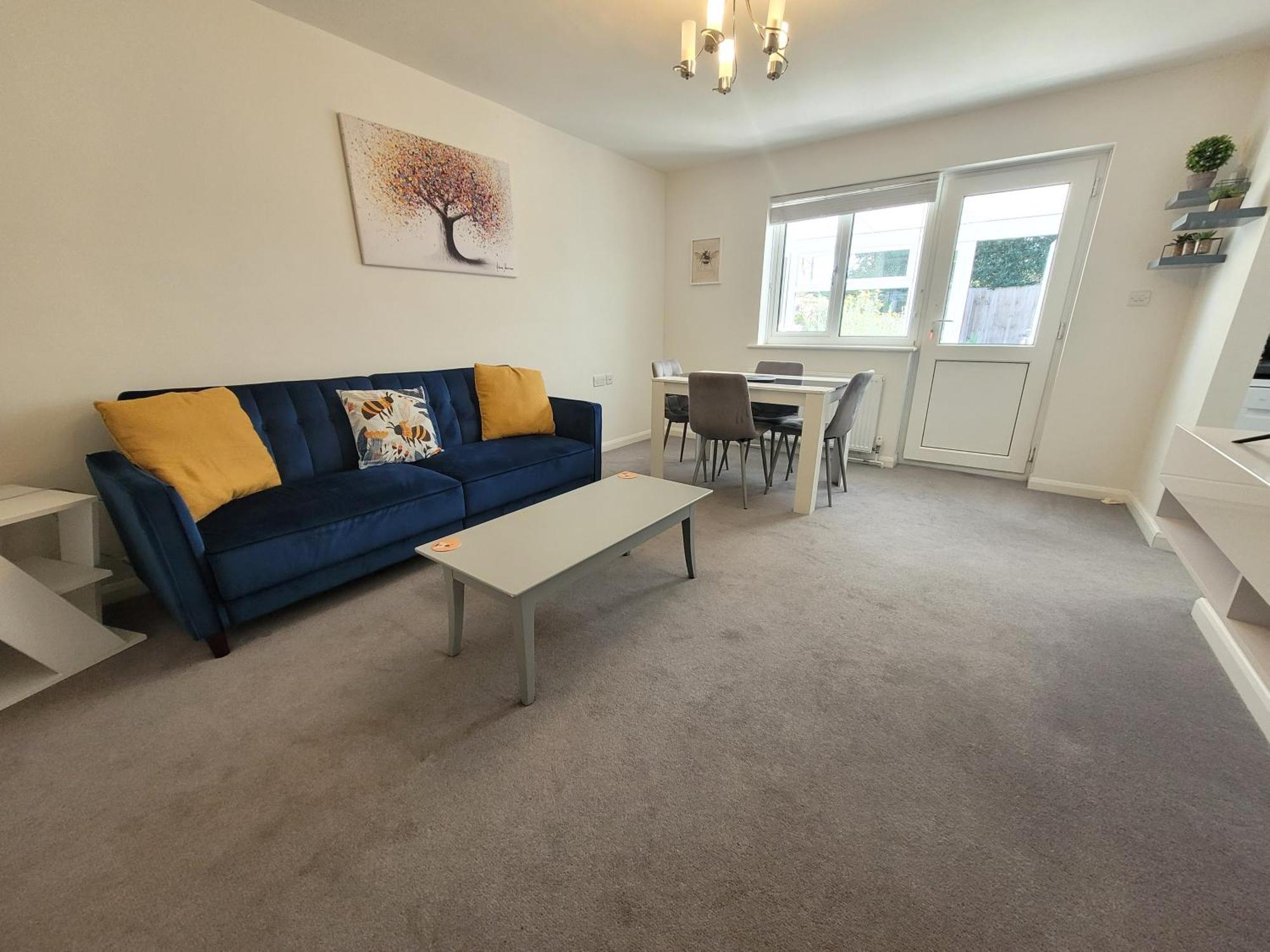 Bumblebee Bungalow - With Separate Office And Gaming Space By Catchpole Stays 콜체스터 외부 사진